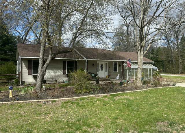 Property at 496 W Kenwood Rd, Twin Lake, MI 49457, 3 beds, 2 baths
