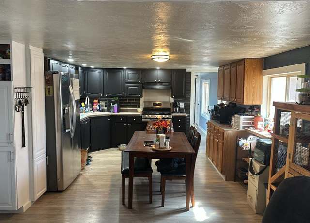 Property at 727 W Lakewood, Twin Lake, MI 49457, 3 beds, 1 bath