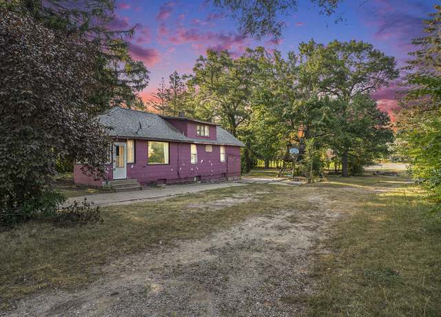 Property at 763 Ellifson Ave, Muskegon, MI 49442, 5 beds, 2 baths