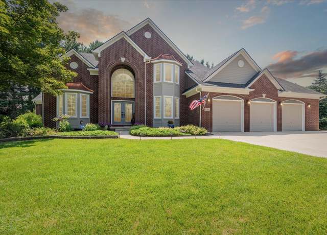 Property at 47485 Gyde Rd, Canton, MI 48187, 4 beds, 3.5 baths