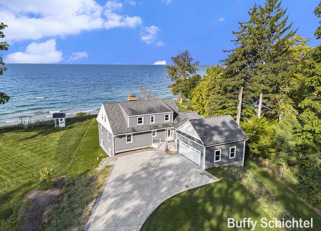 Property at 3163 N Scenic Dr, Muskegon, MI 49445, 4 beds, 2 baths