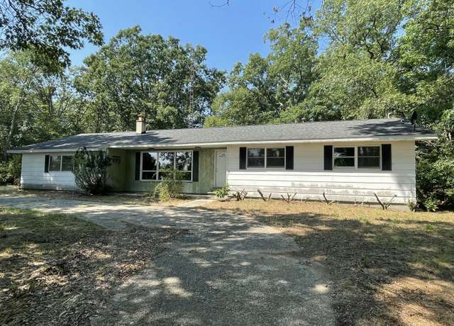 Property at 8749 Silver Creek Rd, Whitehall, MI 49461, 3 beds, 1.5 baths
