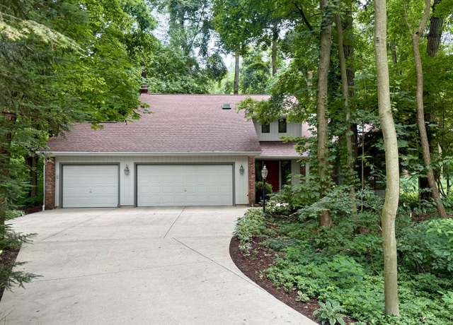Property at 6309 Maple Leaf Ave, Kalamazoo, MI 49009, 4 beds, 1.5 baths