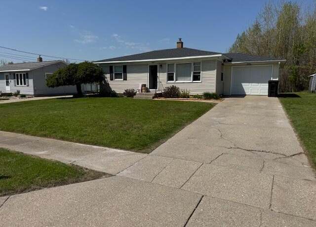 Property at 5827 Averill Ave SW, Wyoming, MI 49548, 2 beds, 1 bath