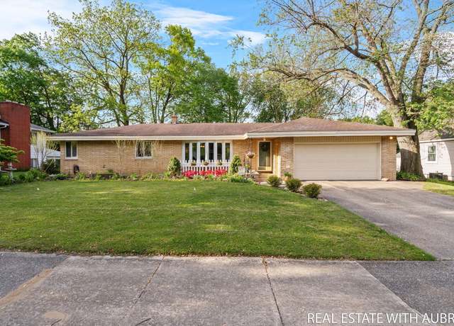Property at 38 W 31st St, Holland, MI 49423, 4 beds, 1.5 baths