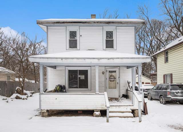 Property at 905 Cooper Ave, Kalamazoo, MI 49048, 2 beds, 1 bath