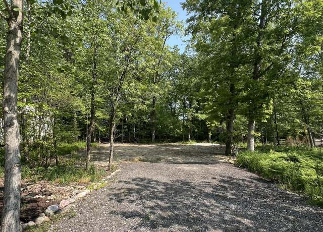 Property at 22 Walden Way, New Buffalo, MI 49117