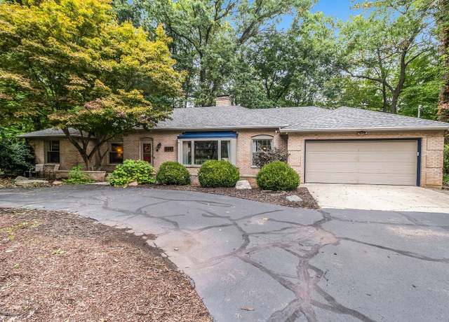 Property at 485 E Hamilton Ln, Battle Creek, MI 49015, 3 beds, 2 baths