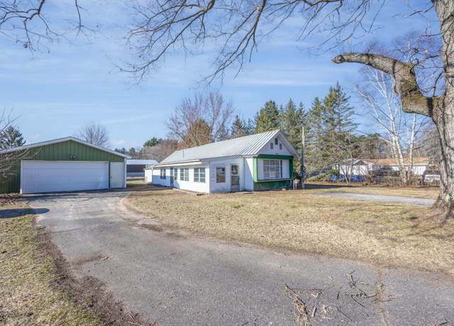 Property at 6313 W Fairlane Dr, Lake City, MI 49651, 2 beds, 1 bath