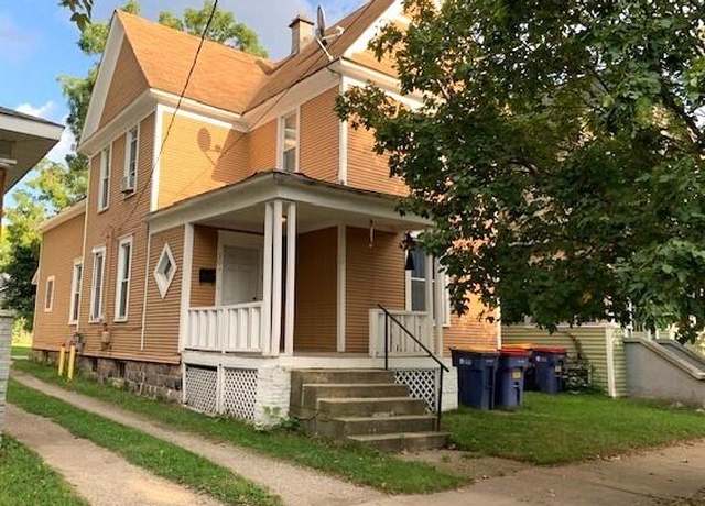 Property at 308 Straight Ave NW, Grand Rapids, MI 49504, 4 beds, 2 baths