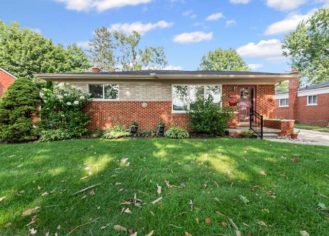Property at 19542 Hardy St, Livonia, MI 48152, 3 beds, 1.5 baths