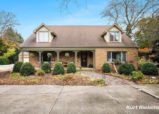 Property at 3205 Lake Shore Dr, St. Joseph, MI 49085, 6 beds, 6.5 baths