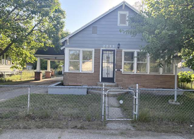 Property at 2233 Mc Ilwraith St, Muskegon Heights, MI 49444, 2 beds, 1 bath