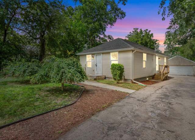 Property at 1115 Parkwood Ave, Ypsilanti, MI 48198, 2 beds, 1 bath