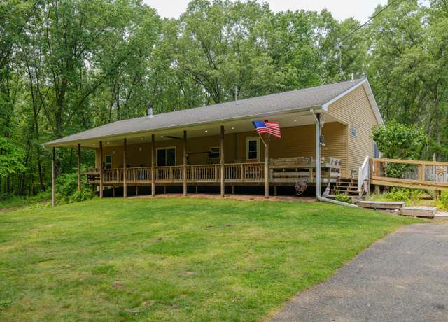Property at 55840 Western Ave, Mattawan, MI 49071, 3 beds, 2 baths