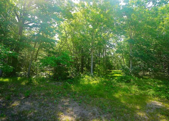 Property at 5195 Bittersweet Dr, Muskegon, MI 49445