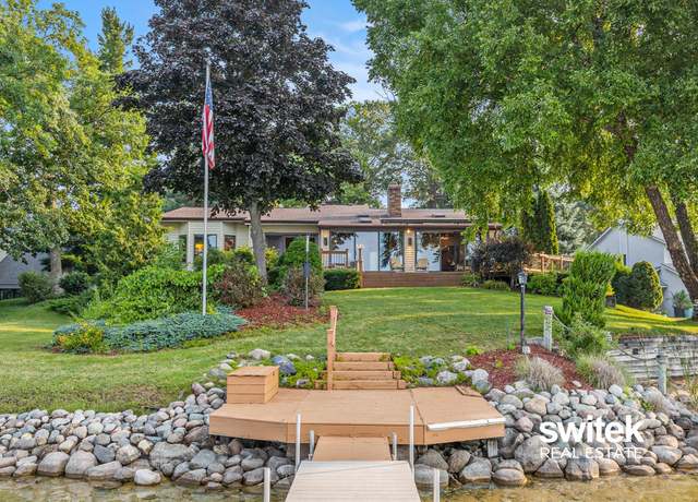 Property at 7165 Camino Del Rey Dr NE, Rockford, MI 49341, 4 beds, 3 baths