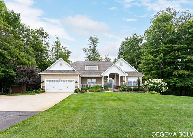 Property at 67177 Black River Dr, South Haven, MI 49090, 4 beds, 3 baths