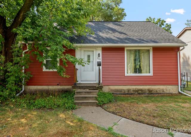 Property at 720 Dickinson St SE, Grand Rapids, MI 49507, 3 beds, 1 bath