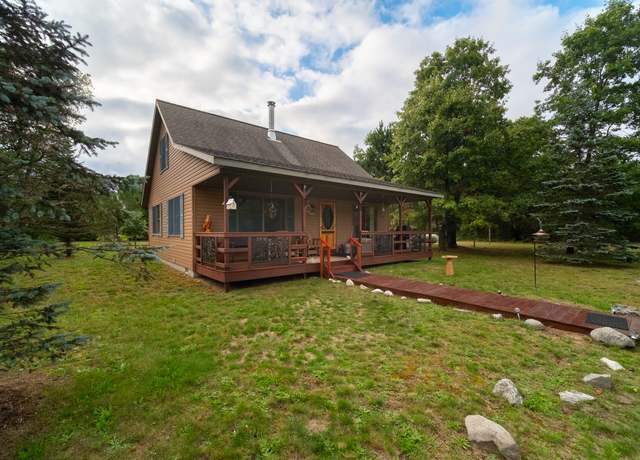 Property at 1345 Bosschem Rd, Wellston, MI 49689, 3 beds, 1 bath