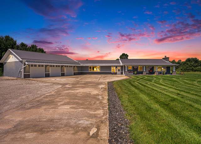 Property at 3885 Holton Rd, Muskegon, MI 49445, 3 beds, 2.5 baths
