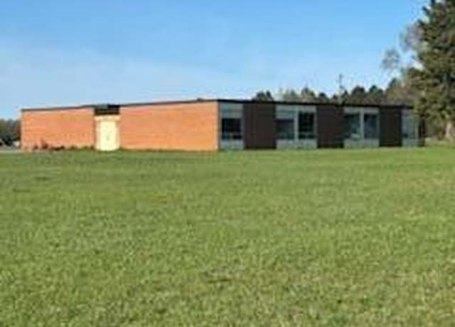 Property at 2251 W Jackson Rd, Hart, MI 49420, 3 baths