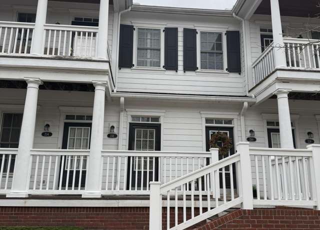 Property at 232 Jotham Ave, Auburn Hills, MI 48326, 3 beds, 2 baths