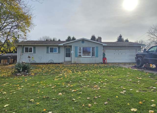Property at 9100 E Miller Rd, Durand, MI 48429, 3 beds, 1.5 baths
