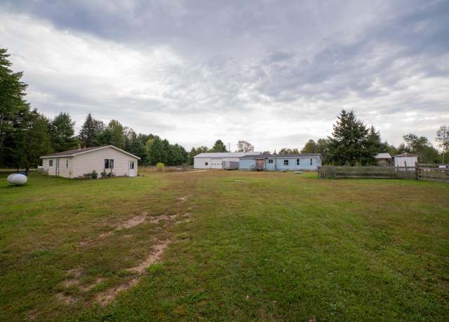 Property at 21403 20 Mile Rd, Tustin, MI 49688