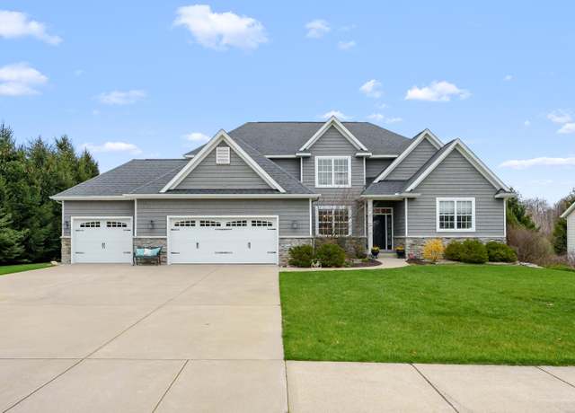 Property at 7767 Port Hope Dr, Kalamazoo, MI 49009, 5 beds, 3.5 baths
