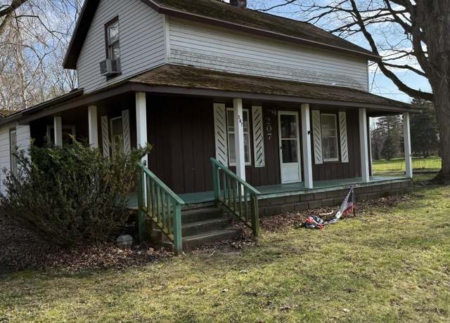 Property at 207 Niles St, Lakeview, MI 48850, 2 beds, 1 bath