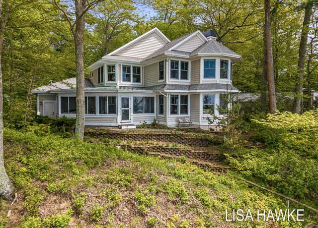 Property at 12857 Wilderness Trl, Grand Haven, MI 49417, 3 beds, 3 baths