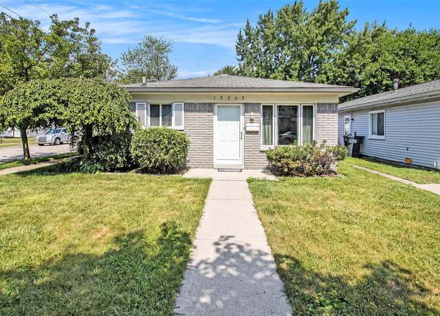 Property at 19263 Roger St, Melvindale, MI 48122, 3 beds, 1 bath