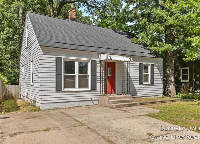 Property at 5119 Cisne Ave SW, Wyoming, MI 49548, 3 beds, 1 bath