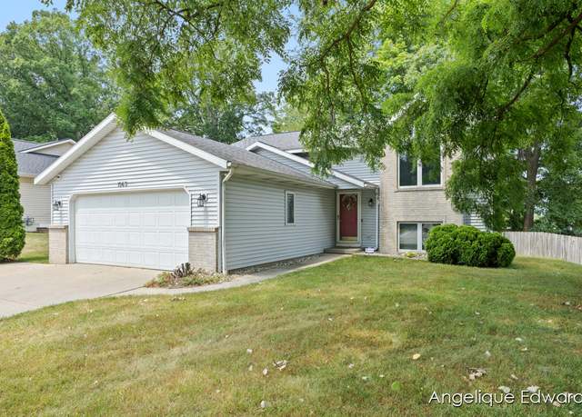 Property at 1563 Amberly Dr SE, Grand Rapids, MI 49508, 4 beds, 2 baths