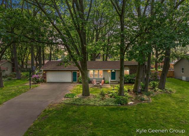 Property at 69 Cheyenne Ave, Holland, MI 49424, 4 beds, 1.5 baths