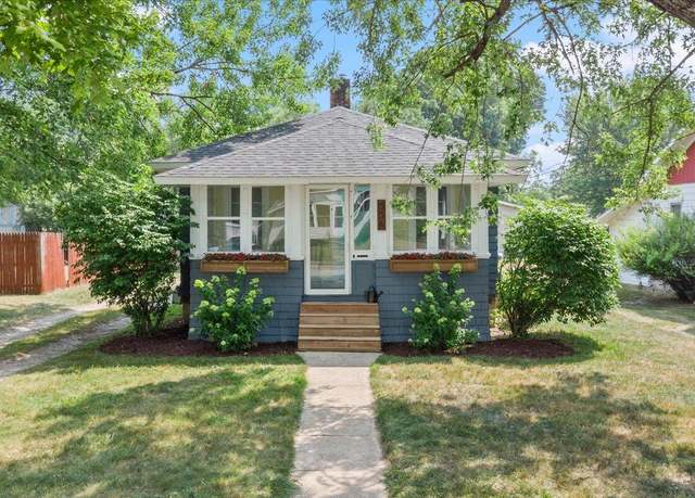 Property at 336 Lewis St, Rockford, MI 49341, 3 beds, 2 baths