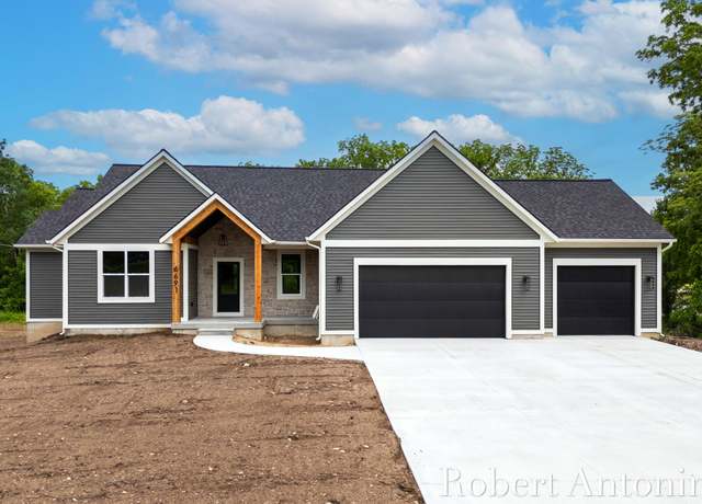 Property at 6691 Egan Ave SE, Caledonia, MI 49316, 4 beds, 3.5 baths