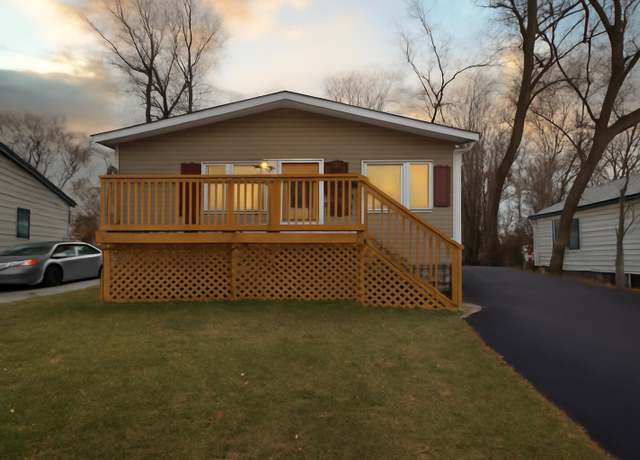 Property at 845 Frederick St, Ypsilanti, MI 48197, 3 beds, 2 baths