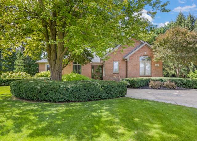 Property at 726 Berwick Ct #231, Highland, MI 48357, 3 beds, 2.5 baths