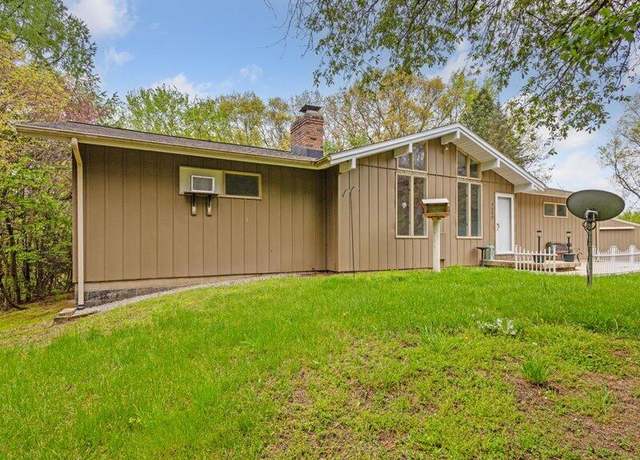Property at 6955 Maple Lane Rd, Rives Junction, MI 49277, 4 beds, 2 baths