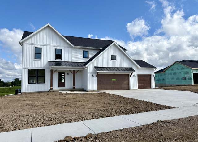 Property at 1633 Round Barn Dr, Hudsonville, MI 49426, 4 beds, 2.5 baths