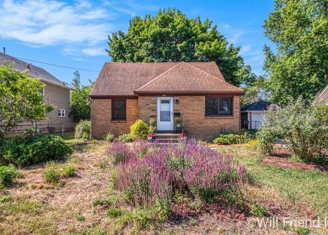 Property at 830 Blackburn St SW, Wyoming, MI 49509, 4 beds, 2.5 baths