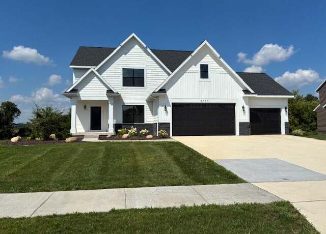 Property at 6455 Estate Dr SW, Byron Center, MI 49315, 4 beds, 2.5 baths