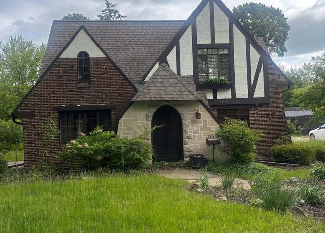Property at 106 Country Club Blvd, Battle Creek, MI 49015, 3 beds, 1.5 baths