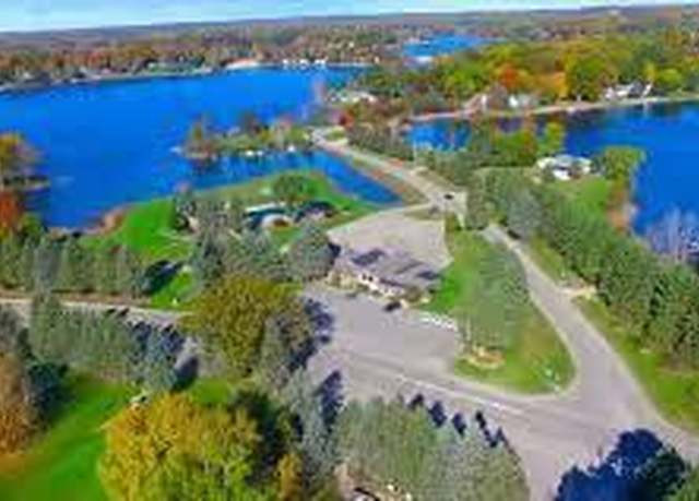Property at 8135 Island Ct, Stanwood, MI 49346