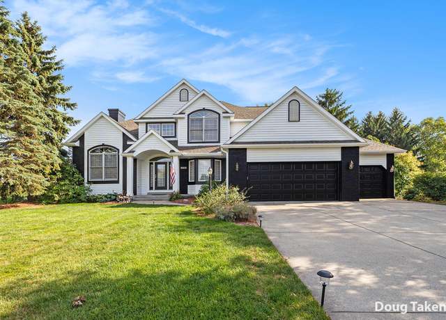 Property at 1338 Crystalaire Ct, Caledonia, MI 49316, 5 beds, 3.5 baths