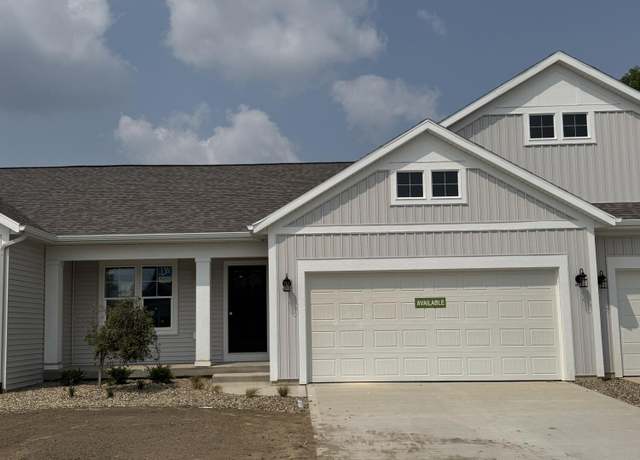 Property at 1533 N Village Cir, Kalamazoo, MI 49009, 2 beds, 2.5 baths