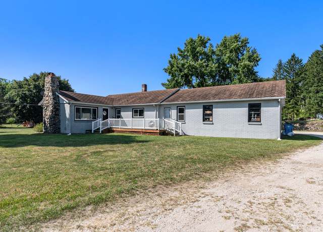 Property at 33273 US 12, Niles, MI 49120, 3 beds, 1.5 baths