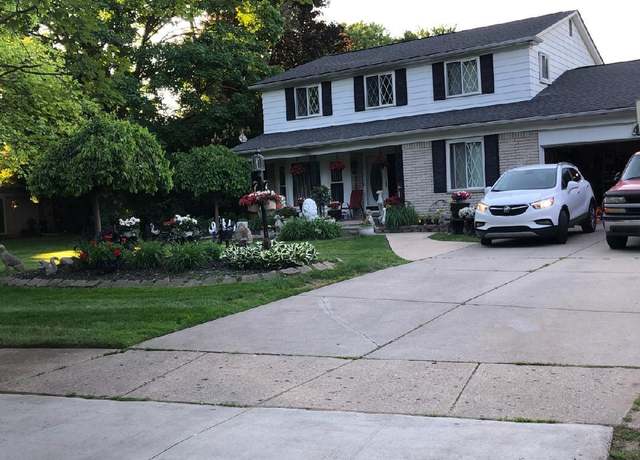 Property at 17350 Coral Gables St, Lathrup Village, MI 48076, 3 beds, 2.5 baths